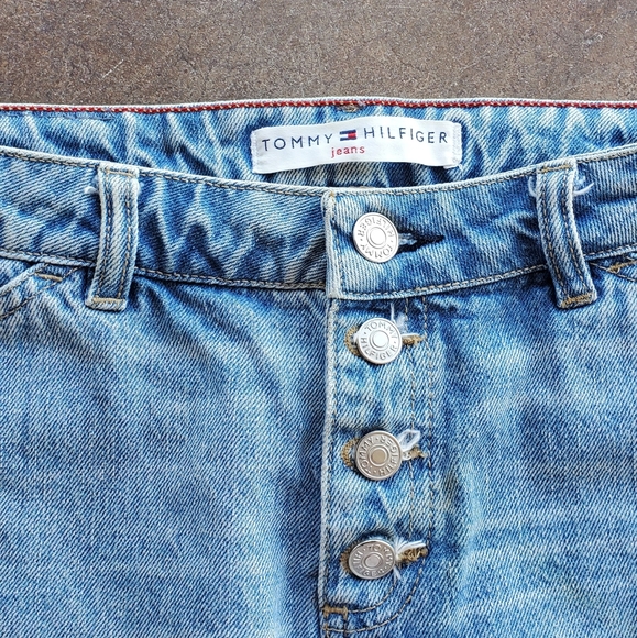 TOMMY HILFIGER VINTAGE DISTRESS JEAN SKIRT - Picture 3 of 8